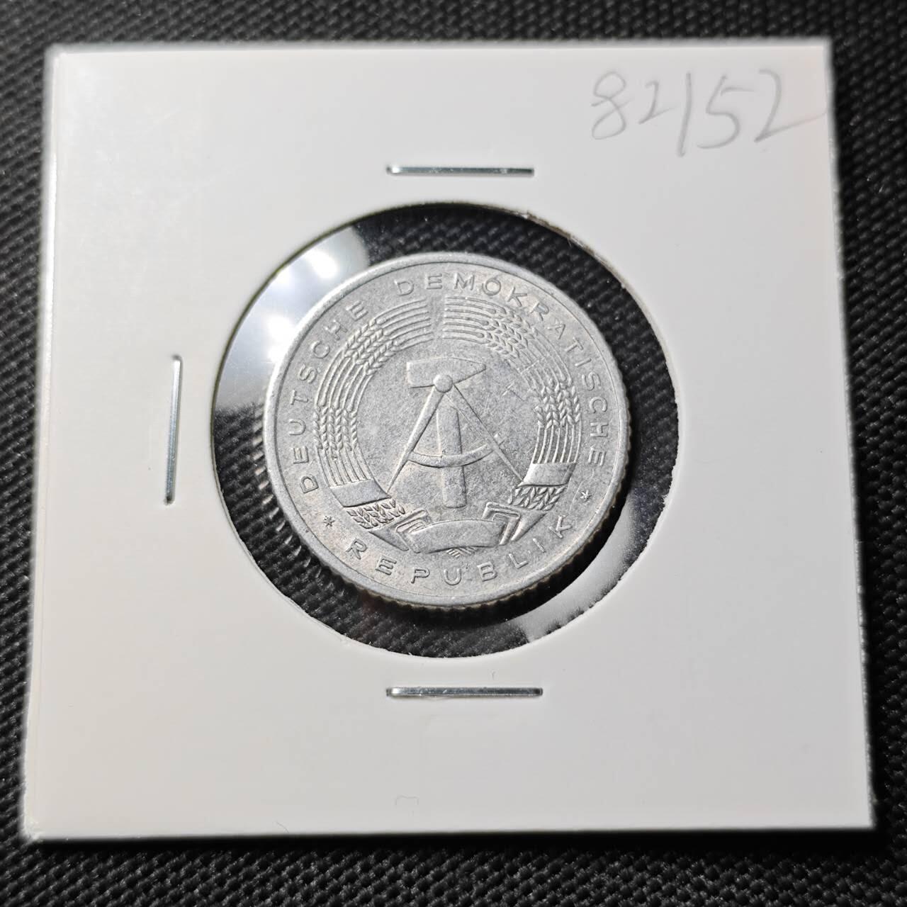 KK钱币收藏小铺 第382期  2月预留时间 周末发货 1982东德50芬尼 