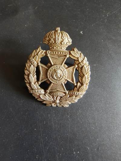 老王徽章第170期 - 英国陆军来复枪旅帽徽    一战时期