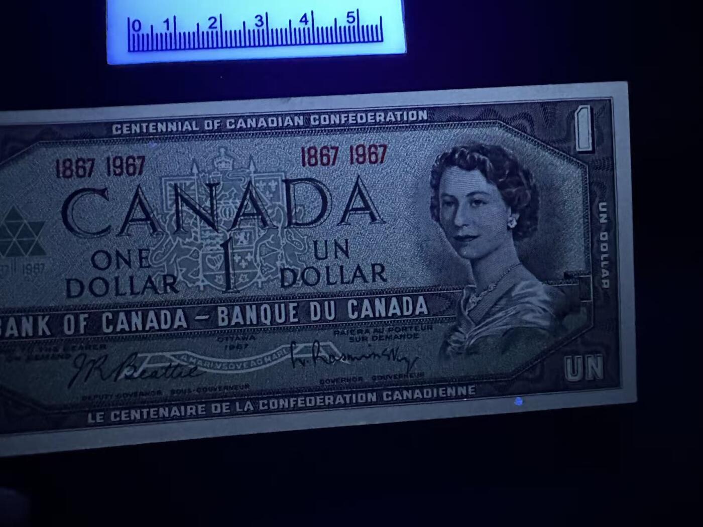 《外钞收藏家》第五百九十五期（优品场）（本平台长期征集拍品、欢迎藏友们联系合作） 加拿大鸟版和风景版小面额 8张一起 1加元不绝 其他全新