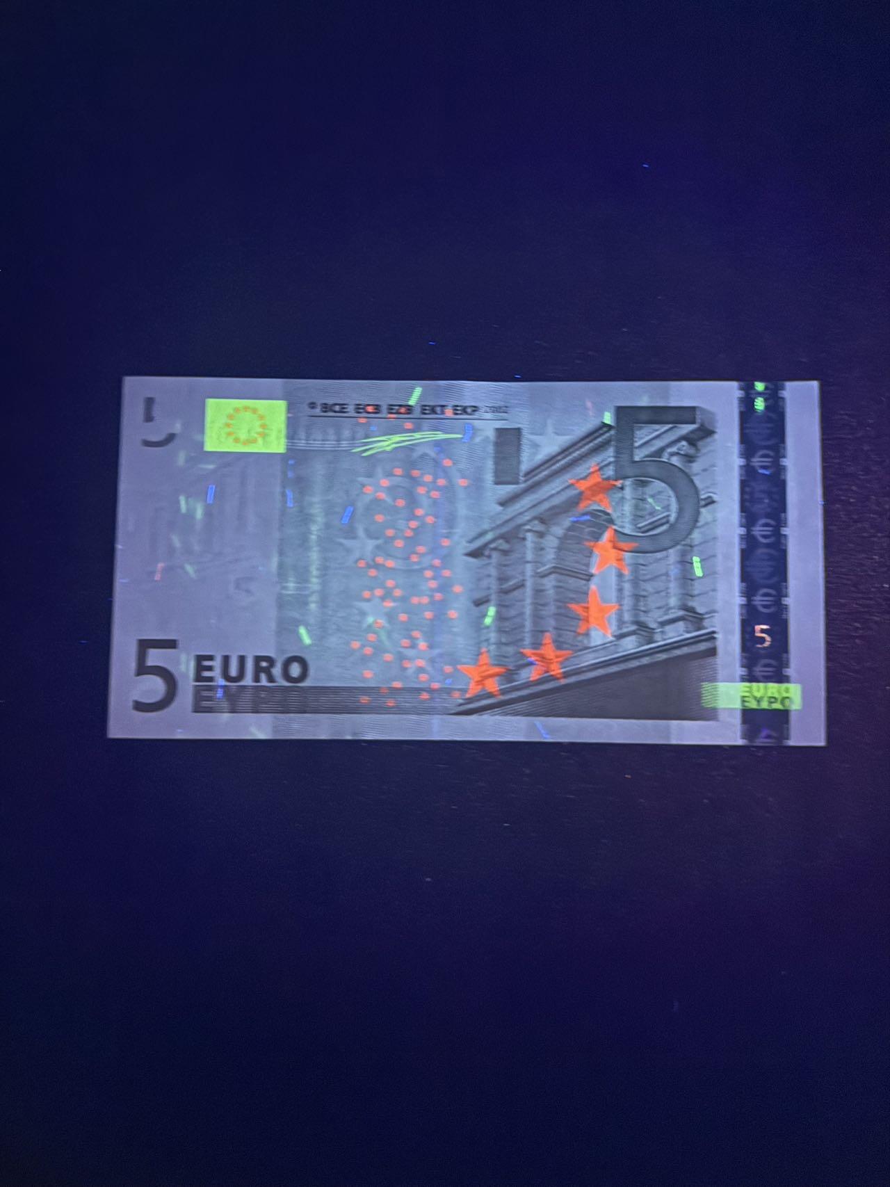 第14期 库存低价起拍 2002年一签5欧 德国版 全新unc