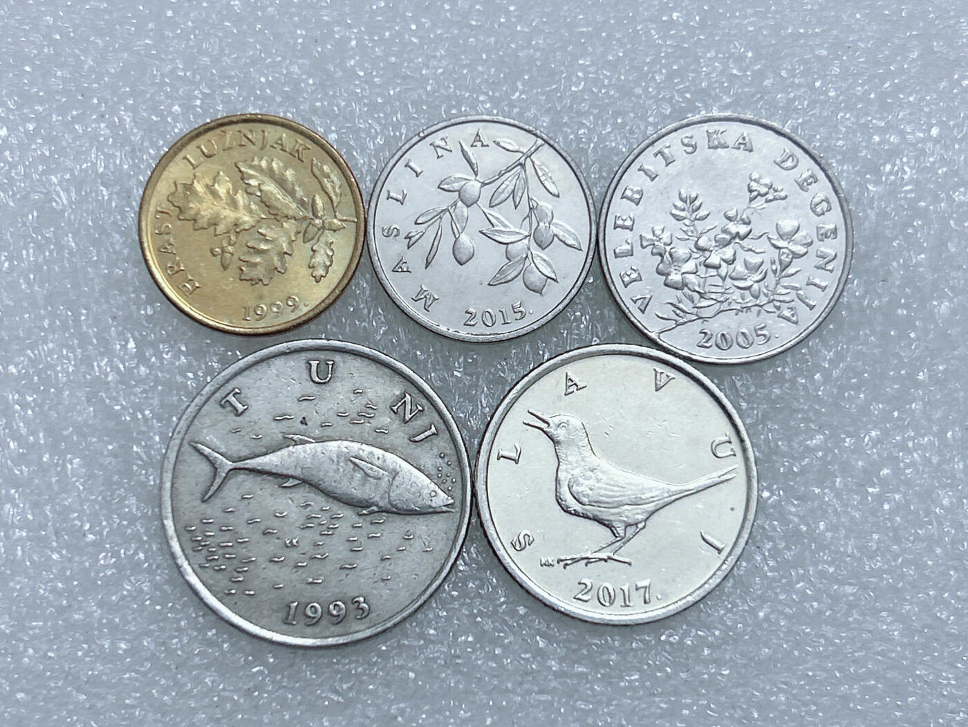 第一海外回流一元起拍收藏 散集专场  第277期 克罗地亚硬币 5枚套