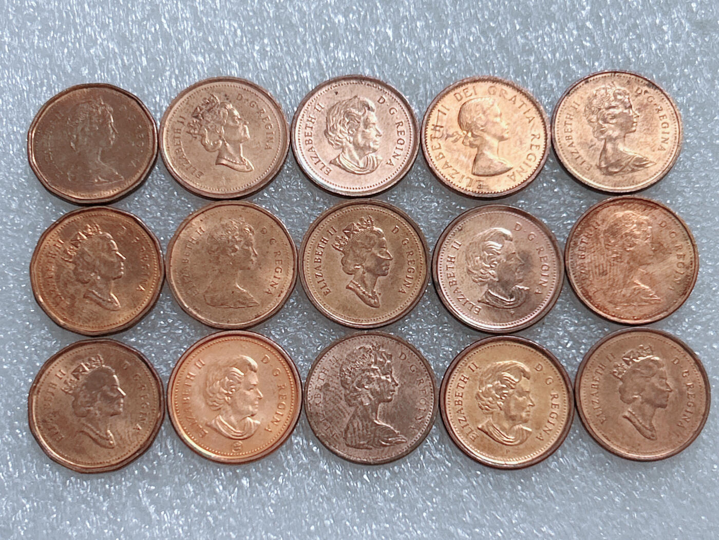 第一海外回流一元起拍收藏 散集专场  第277期 加拿大枫叶1分硬币 15枚