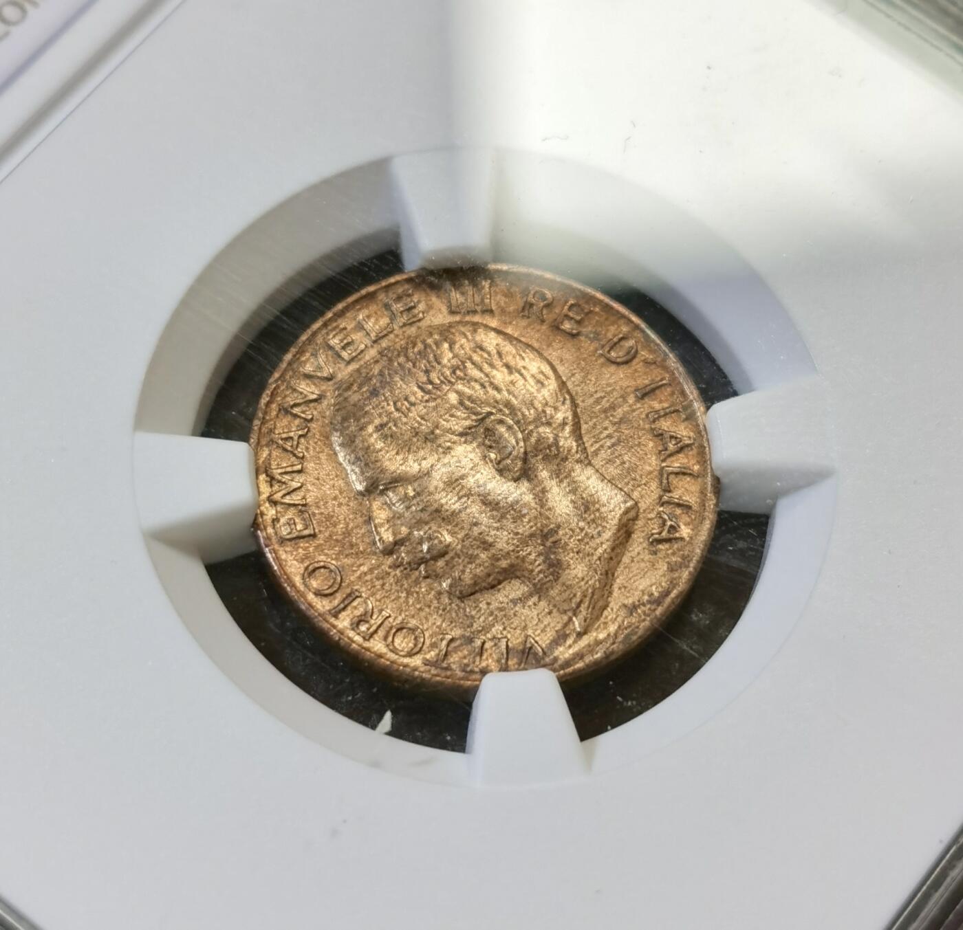 甄臻铺-世界币章拍卖（第44期）精品场拍品征集中，送拍享返佣金等优惠多多