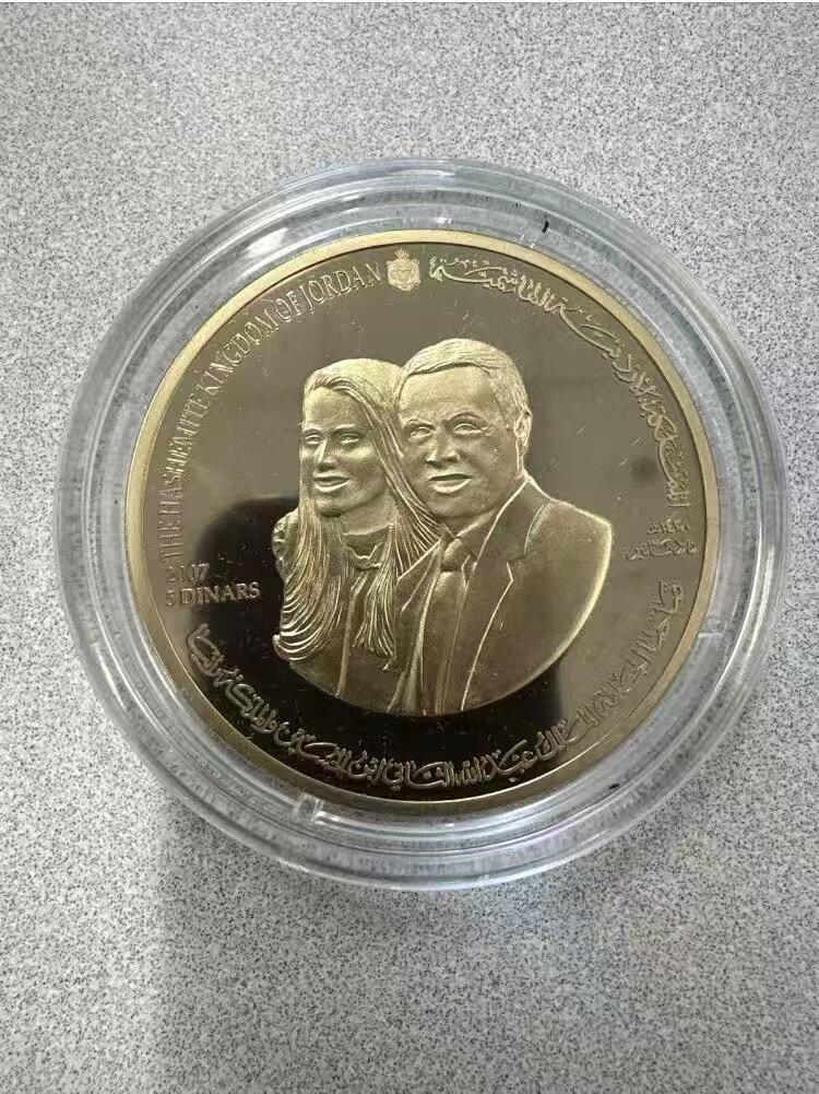 ❤️【币观天下】❤️ 第335期钱币拍卖- 2025.12.19周五晚上6点半场-长期征集拍品 约旦2007年 纪念佩特拉为世界新七大奇迹之一的超大（120克）精制铜币