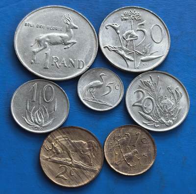 外国优质老铜币高银银币，周六九点倒数截拍，满百包邮，持续收拍 - 少见极美品南非1984年-1988年动物版、花版一组