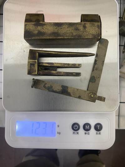 清代、民国铜锁专场 - 清代铜锁、带钥匙可以打开，带款