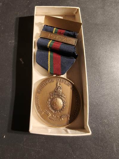 老王徽章第170期 - 英国皇家海军陆战队老兵协会奖章    原盒    带1967勋条