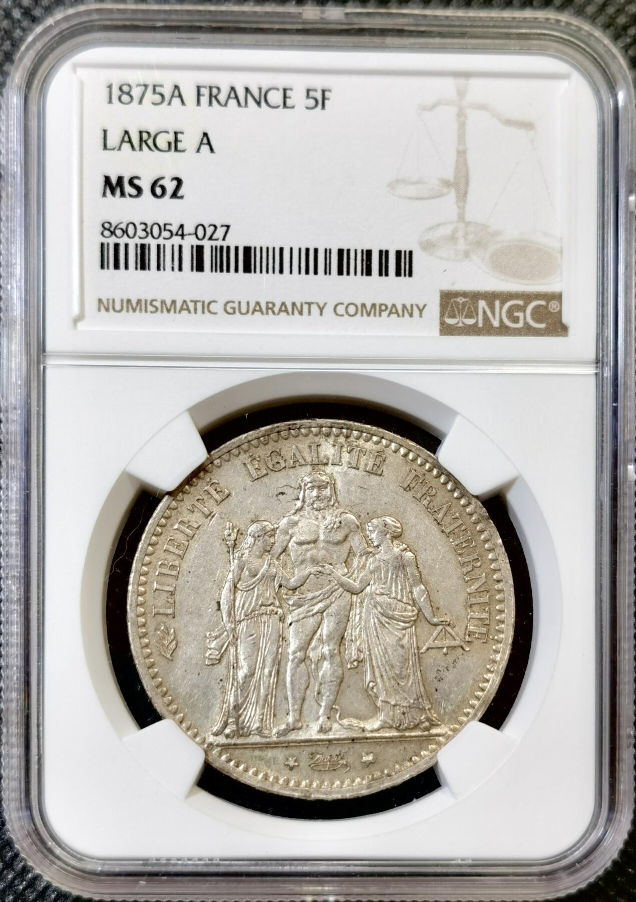 甄臻铺-世界币章拍卖（第44期）精品场拍品征集中，送拍享返佣金等优惠多多