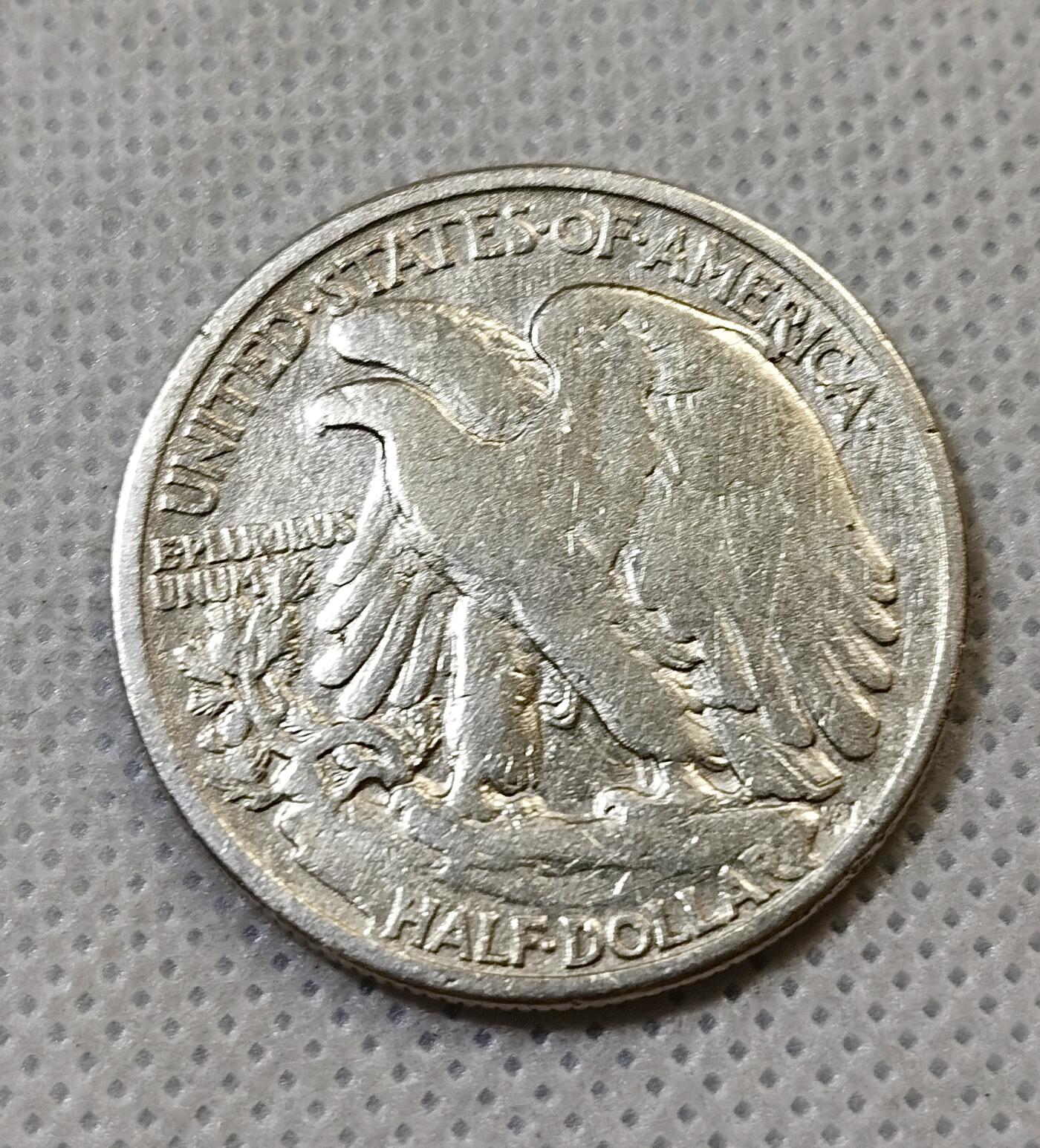 甄臻铺-世界币章拍卖（第44期）精品场拍品征集中，送拍享返佣金等优惠多多