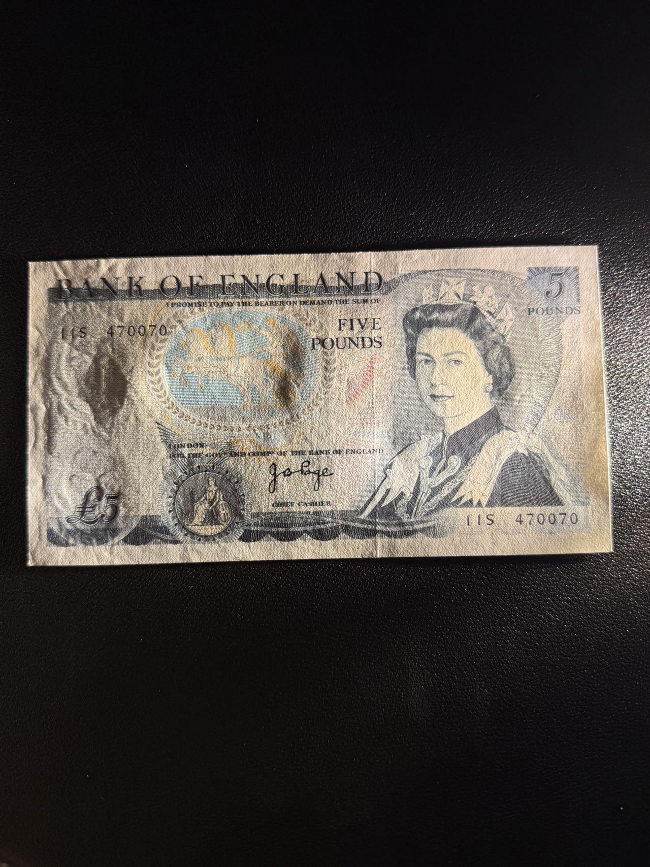 第14期 库存低价起拍 英国D序 5镑 全新unc