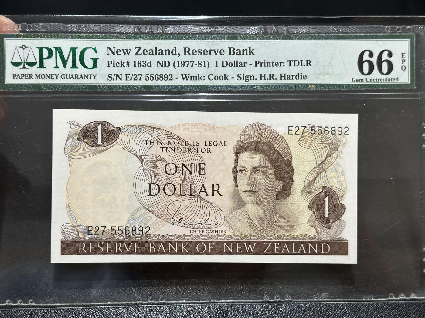 《外钞收藏家》第五百九十五期（优品场）（本平台长期征集拍品、欢迎藏友们联系合作）