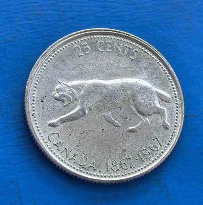 外国优质老铜币高银银币，周六九点倒数截拍，满百包邮，持续收拍 - 加拿大 1967 年联邦百年 25 分银币，背镌猞猁（加国野生物象征），正面女王像，银质，承载百年纪念与地域生态文化 。