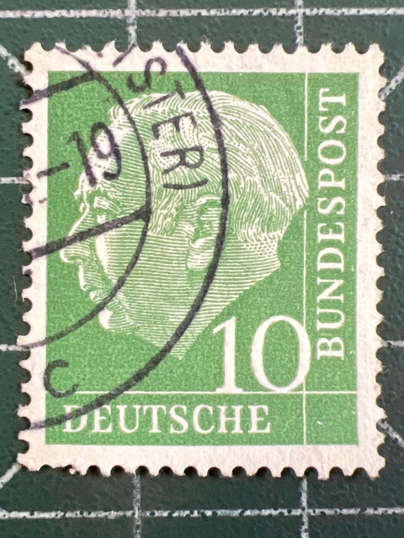 第1081 邮票专场 （无押金，捡漏，全场50包邮，偏远地区除外，接收代拍业务，本店十天发一次货） 德国邮票