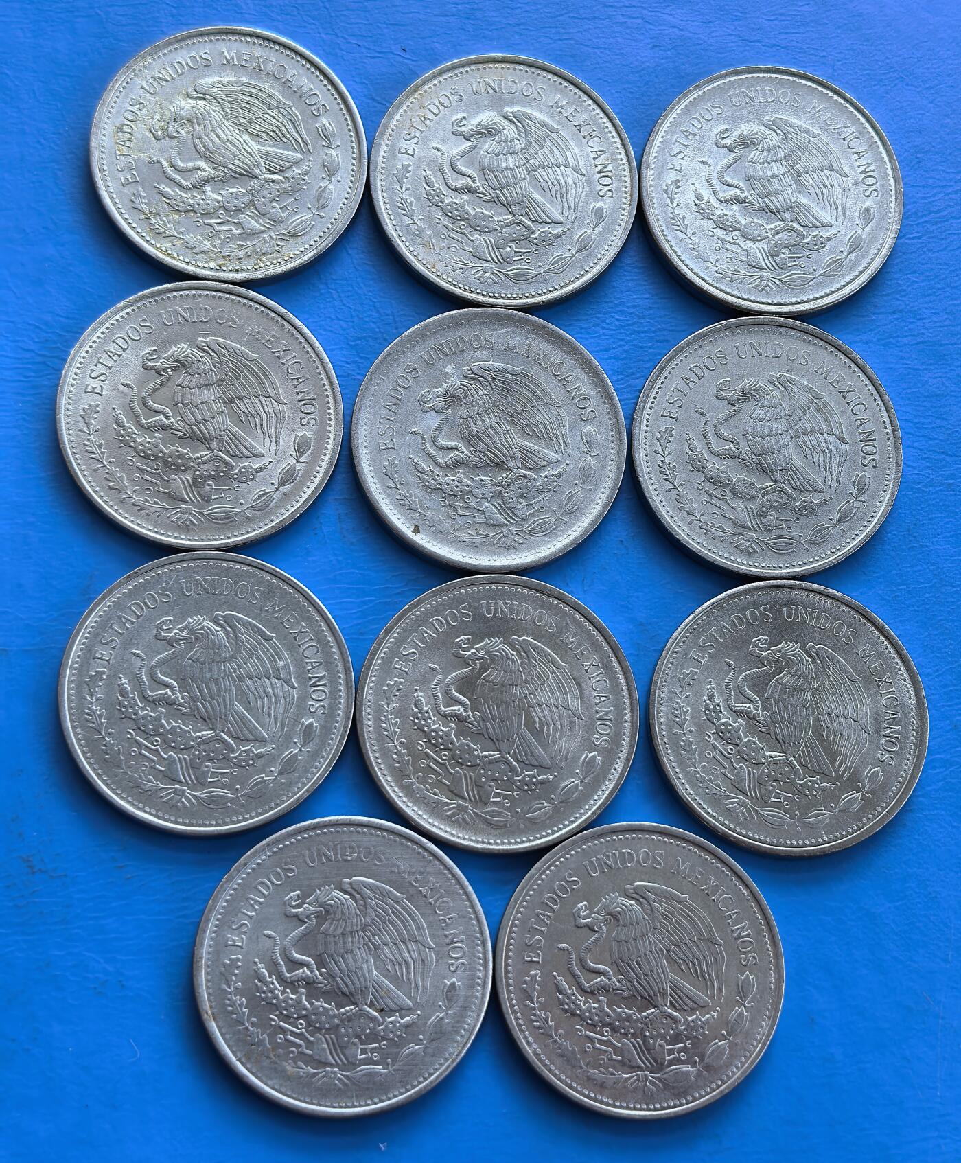 外国优质老铜币高银银币，周六九点倒数截拍，满百包邮，持续收拍 墨西哥90年代1比索11枚
