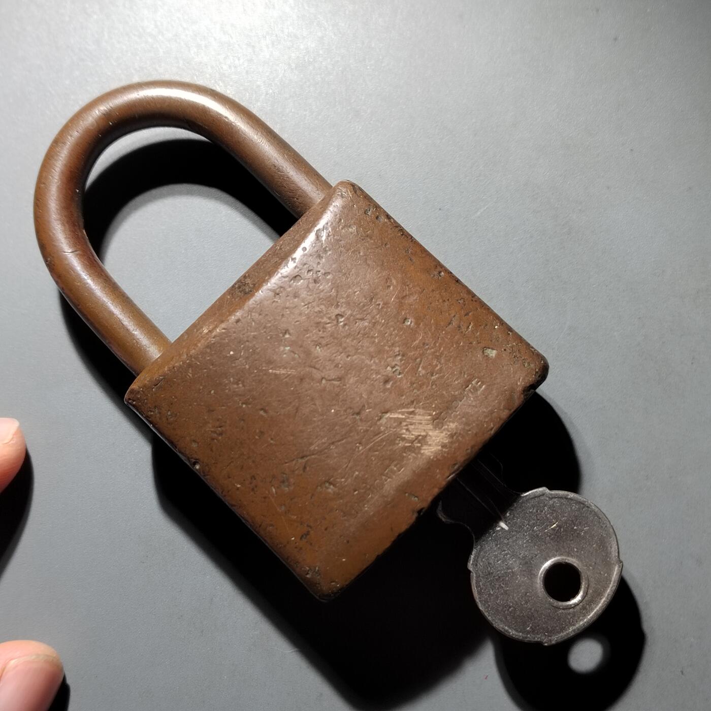 PCAI钱币  19-666  纸币证章小专场