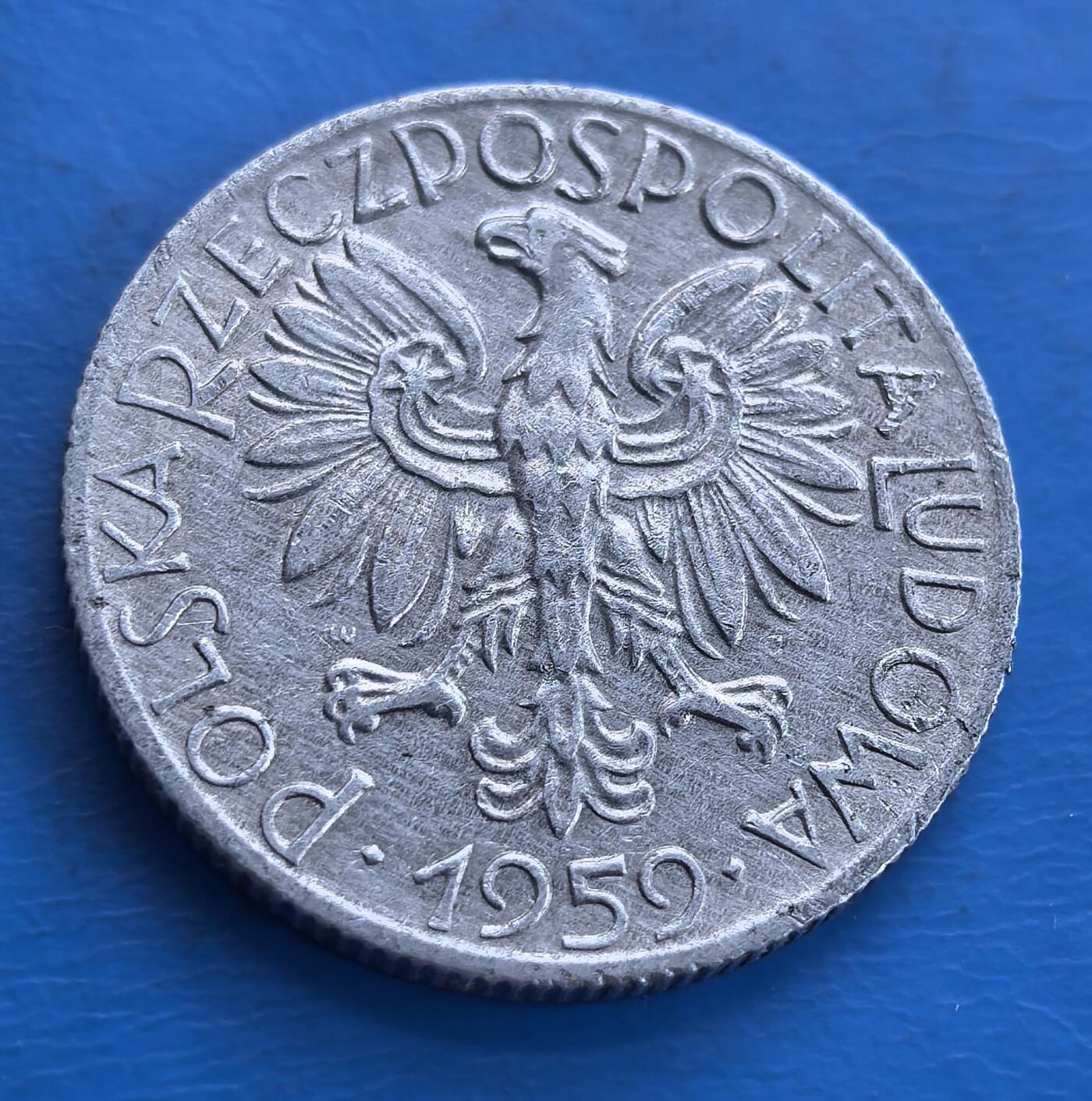 外国优质老铜币高银银币，周六九点倒数截拍，满百包邮，持续收拍