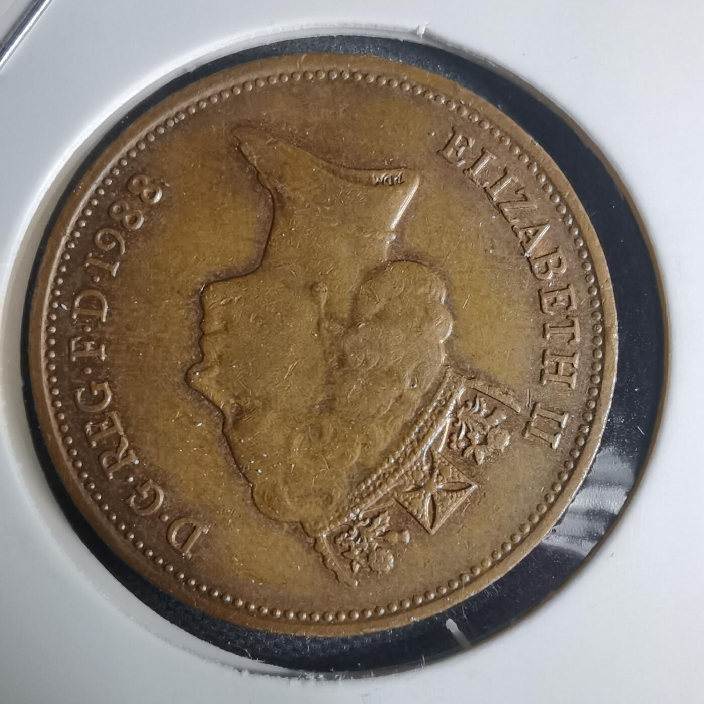 沼泽如烟--第939场 英国1988年2便士