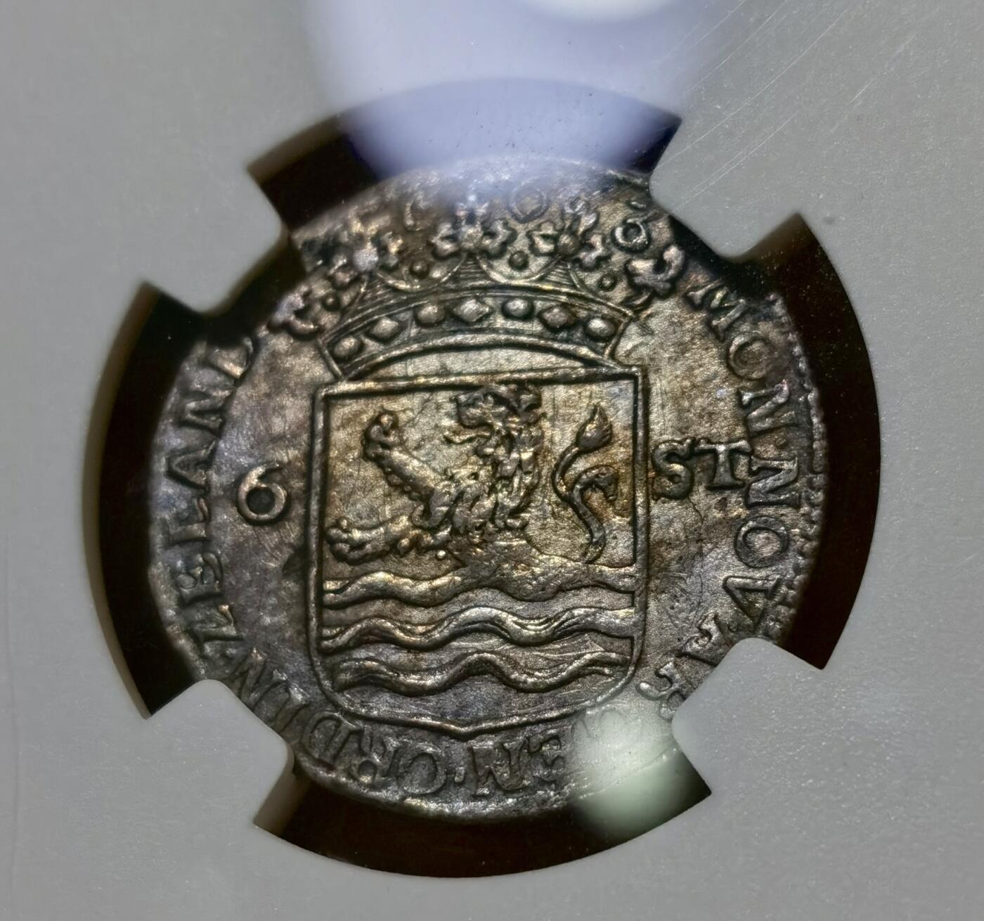 甄臻铺-世界币章拍卖（第44期）精品场拍品征集中，送拍享返佣金等优惠多多