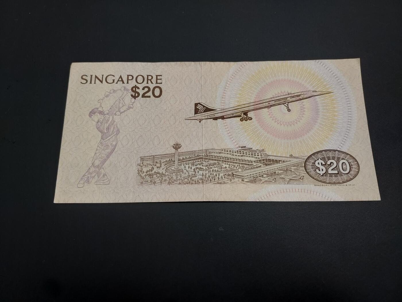 博彦收藏    12月22日 8点 钱币专场 全场包邮 新加坡 鸟版20元 8-85品