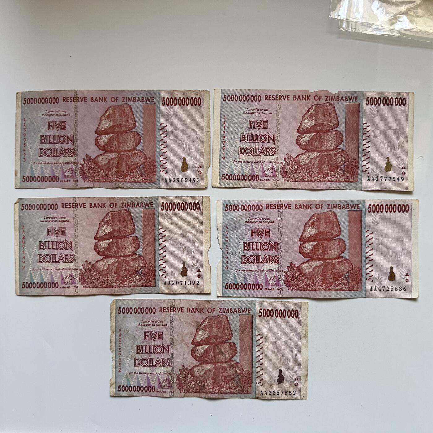 🌹外币初藏🌹🐯2025年第142场  每周二四六晚8️⃣点 接代拍 津巴布韦50亿旧钞+周深演唱会纪念票各5张 第一组