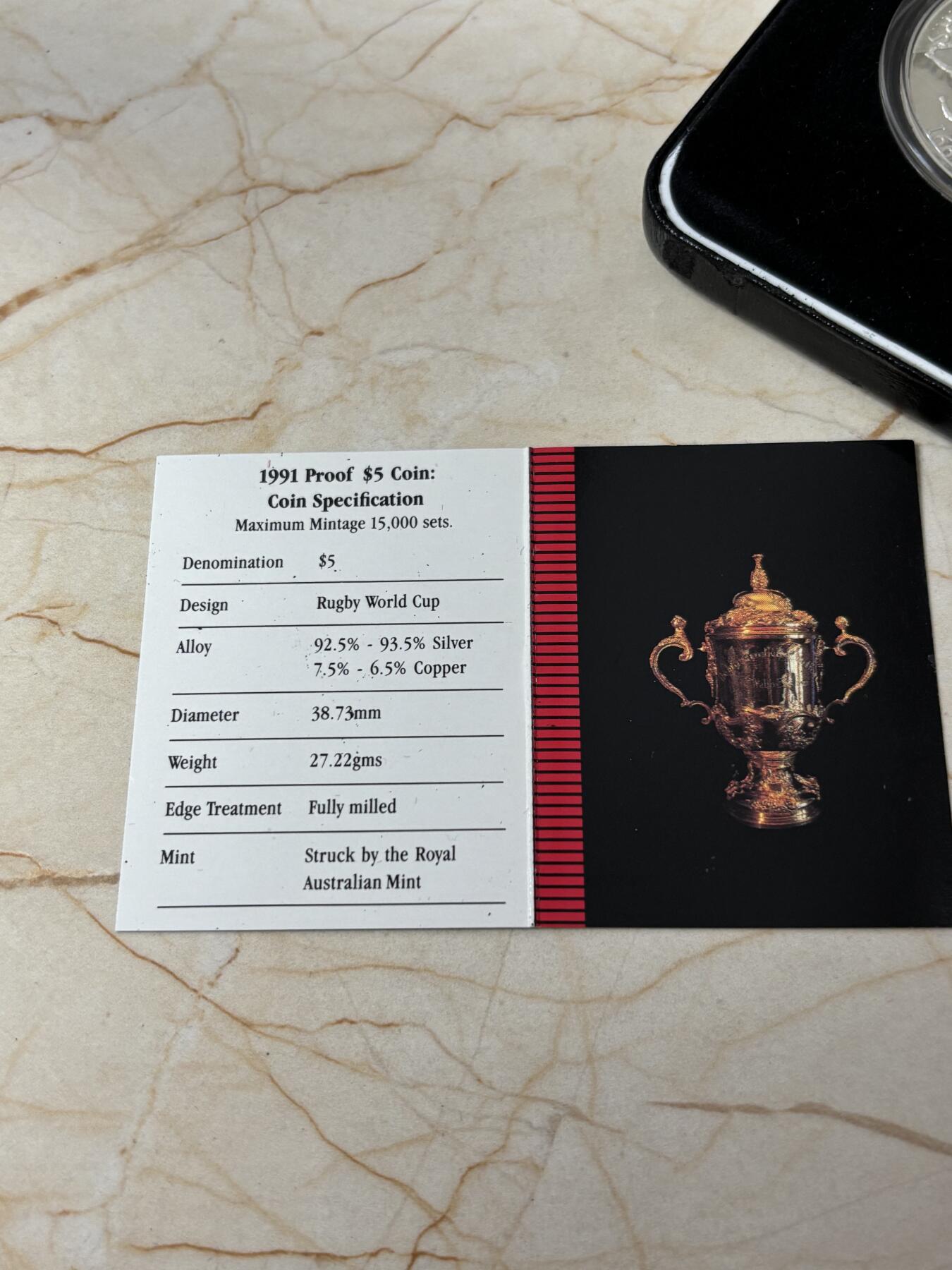 第185期拍卖 新西兰1991年世界杯纪念银币原盒证书，925银，27.22克，发行15000枚，盒子有脱皮，【银价364】