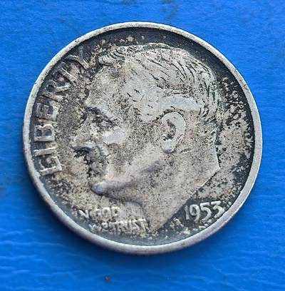 外国优质老铜币高银银币，周六九点倒数截拍，满百包邮，持续收拍 - 美国1953年10分银币（罗斯福 10 分币），正面罗斯福像，背刻火炬橡树枝，含银 90%，收藏美国战后货币史 。