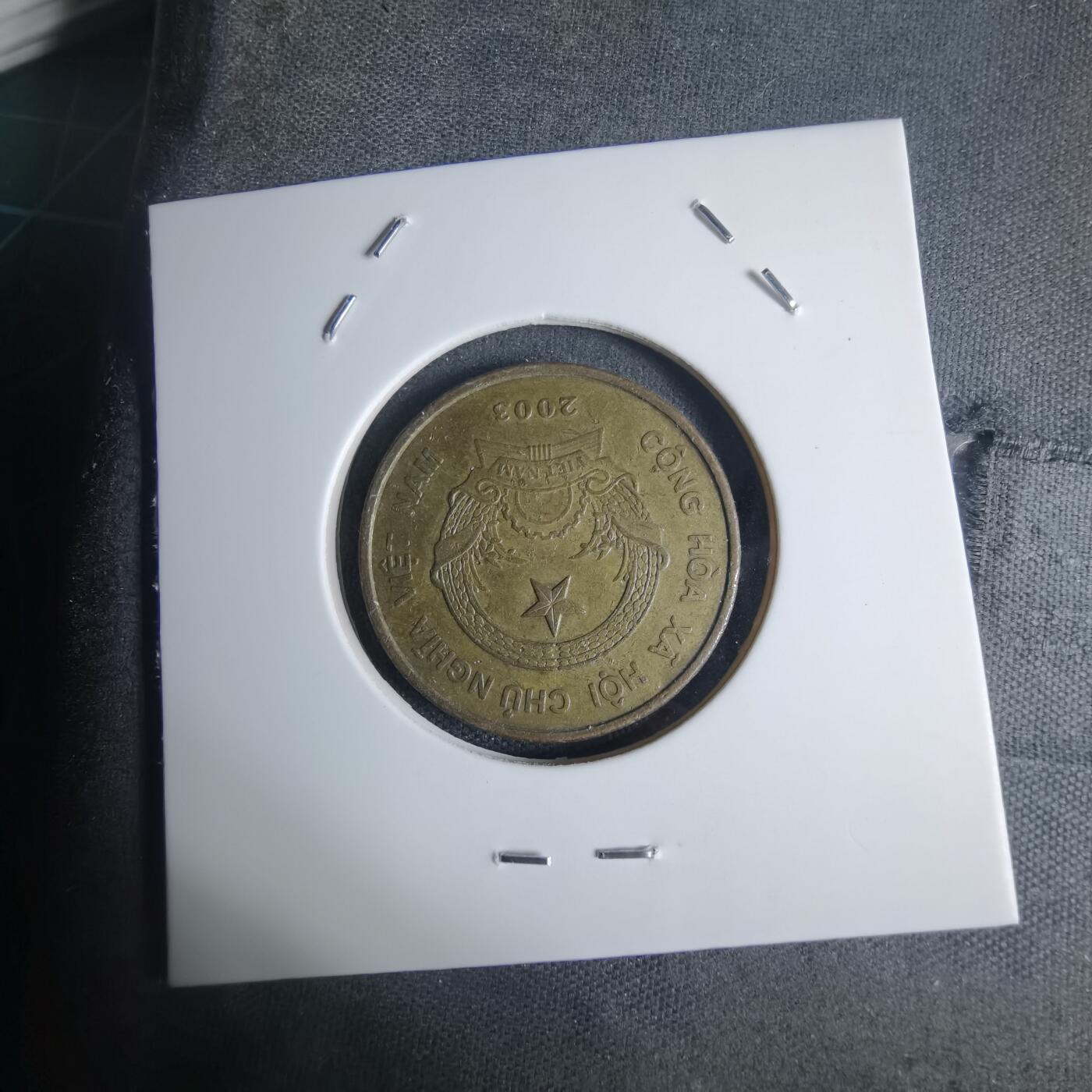 沼泽如烟--第939场 越南2003年2000盾