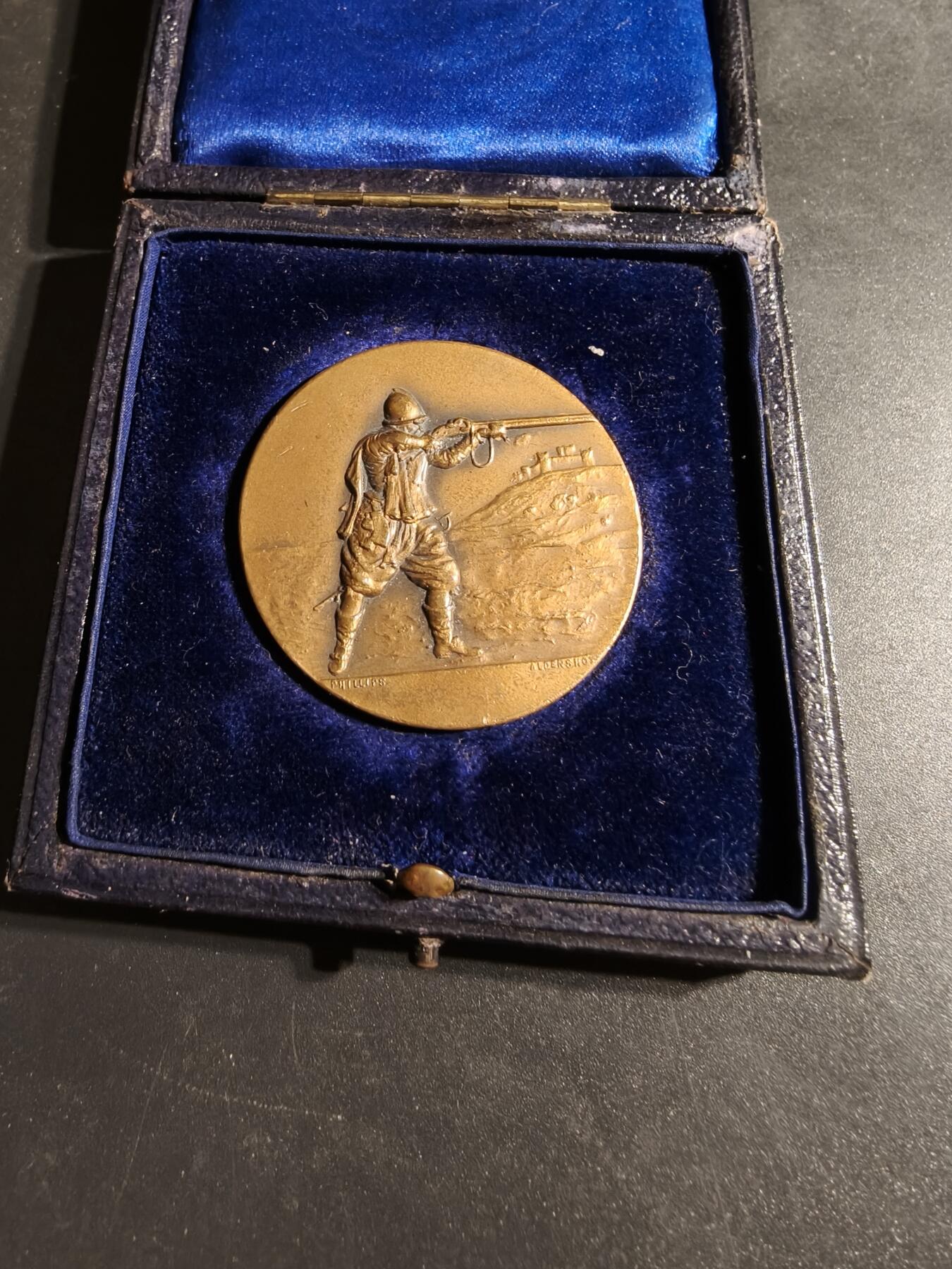 老王徽章第170期