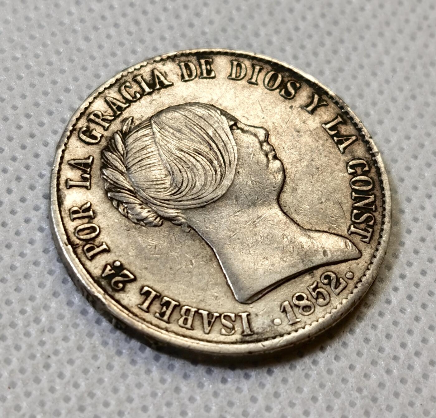 甄臻铺-世界币章拍卖（第44期）精品场拍品征集中，送拍享返佣金等优惠多多