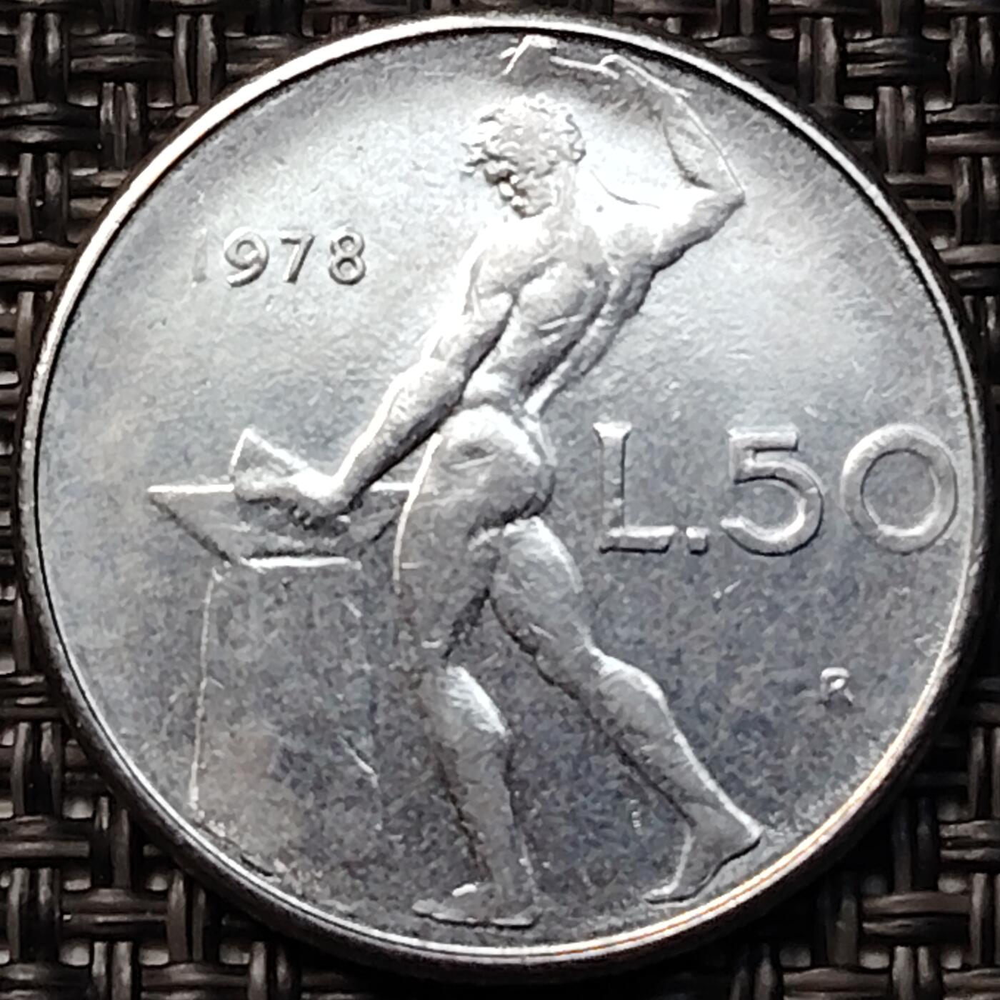 布加迪🐬～世界钱币(上海)🌾第 265 期 /  各国套币和散币 意大利🇮🇹 1978年 50里拉～L～C18