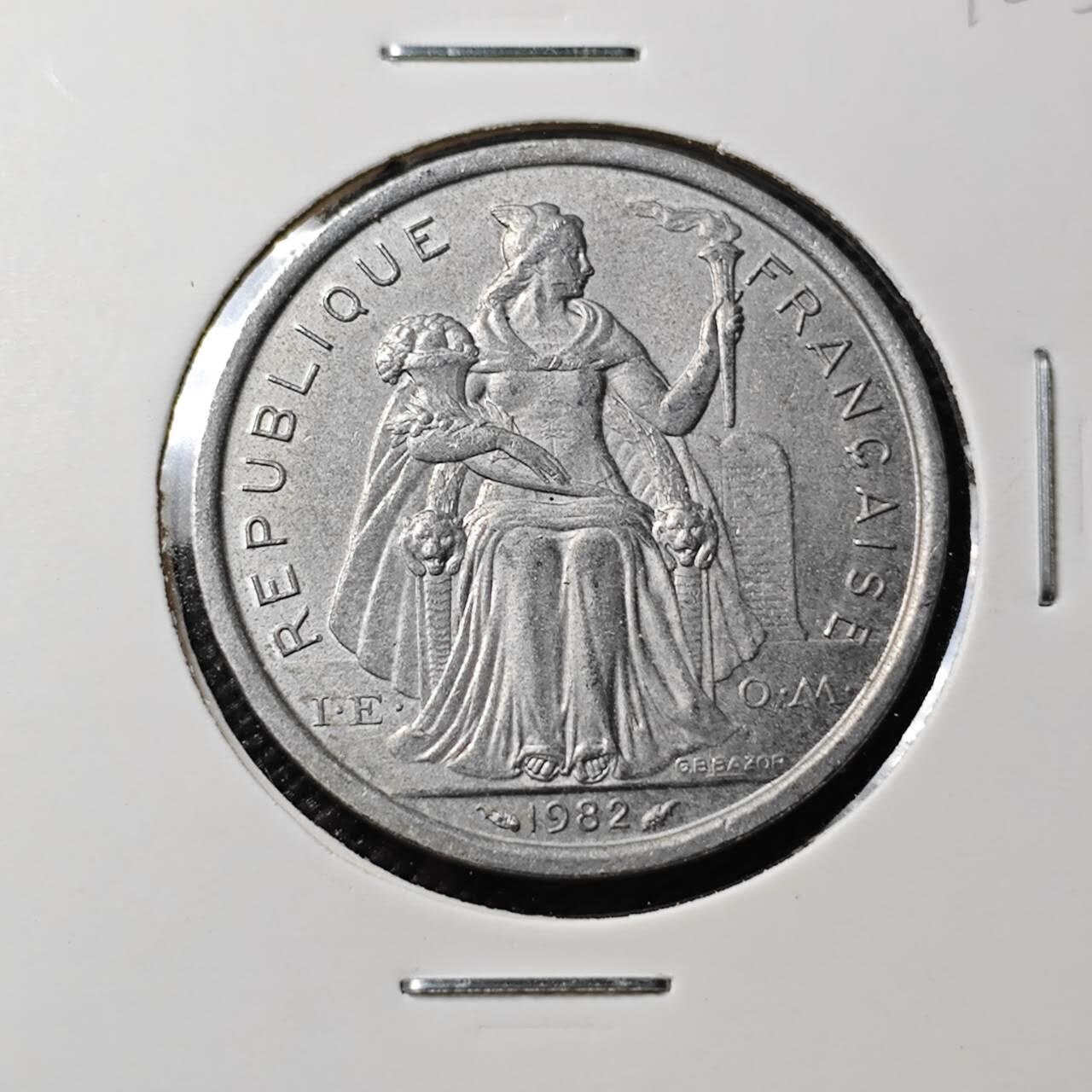 KK钱币收藏小铺 第382期  2月预留时间 周末发货 1982法属新喀里多尼亚2法郎 