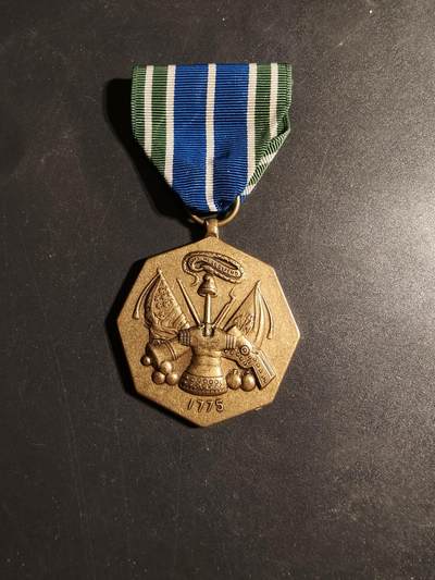 老王徽章第170期 - 美国陆军成就奖章