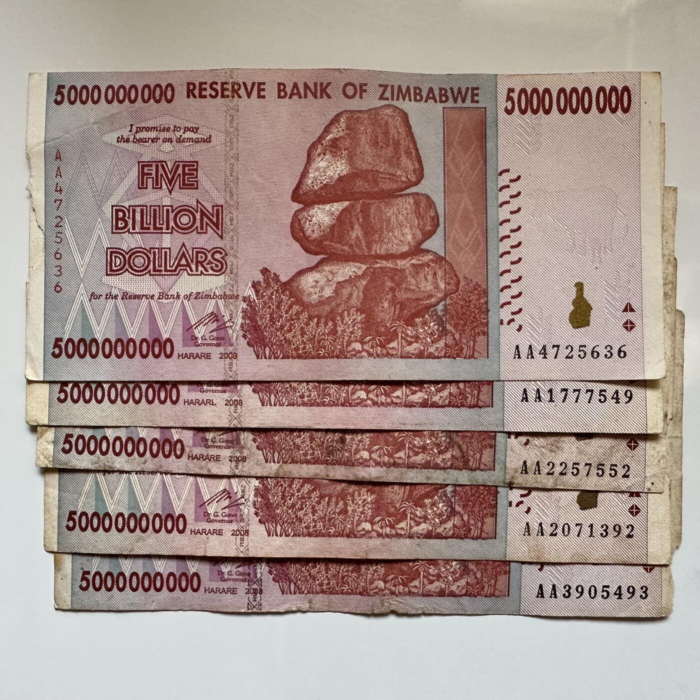 🌹外币初藏🌹🐯2025年第142场  每周二四六晚8️⃣点 接代拍 津巴布韦50亿旧钞+周深演唱会纪念票各5张 第一组