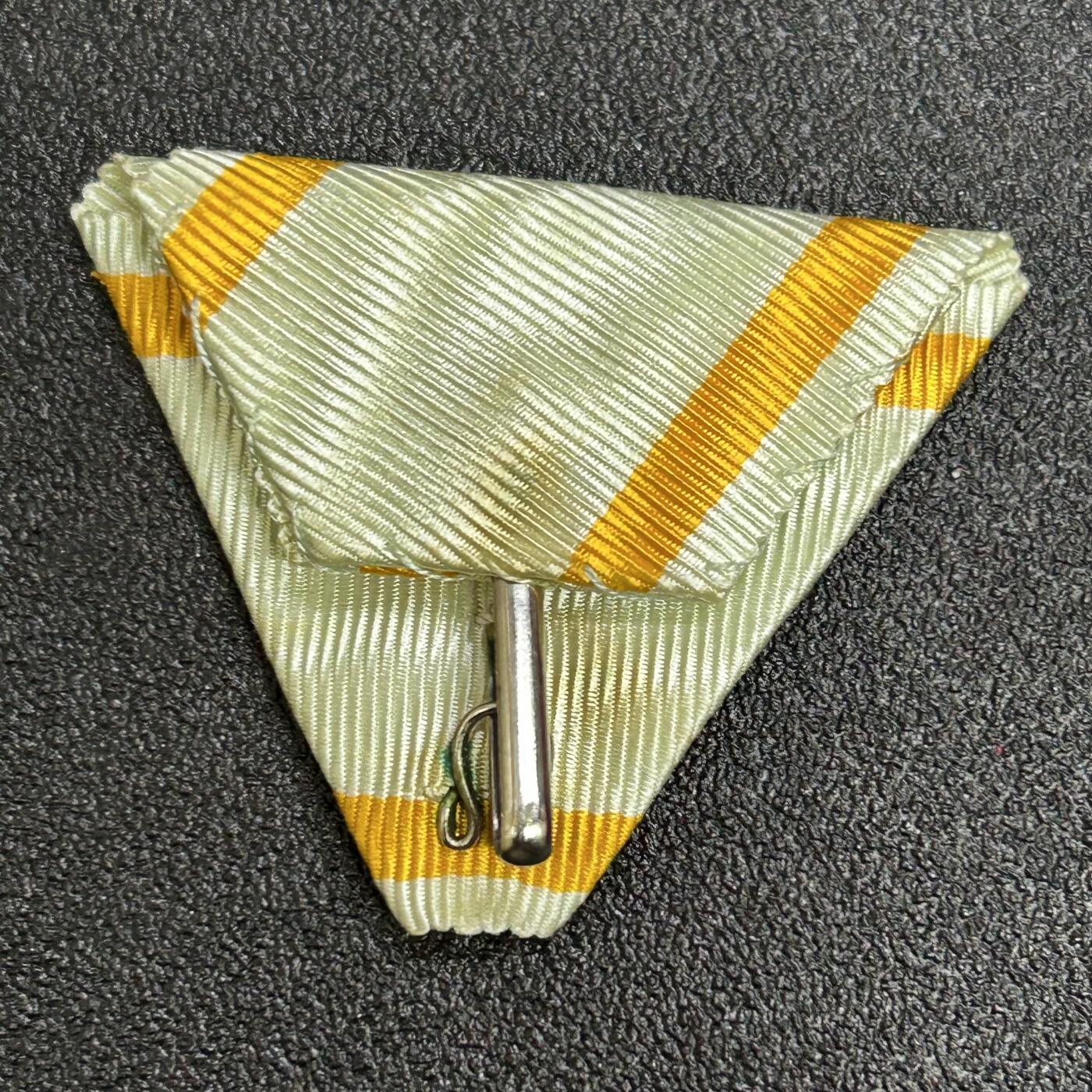 西秦中古拍卖第六十九期 不忘历史 抗战收藏 抗战时期 日本瑞宝勋章绶带