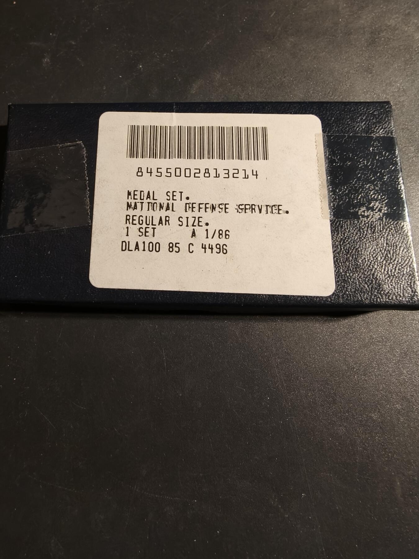 老王徽章第170期 美国国防服役奖章    原盒带略未拆封