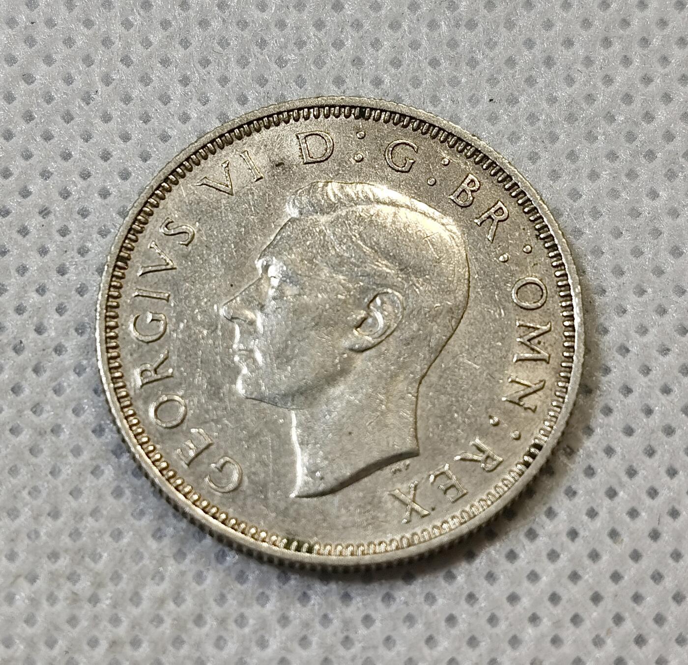 甄臻铺-世界币章拍卖（第44期）精品场拍品征集中，送拍享返佣金等优惠多多