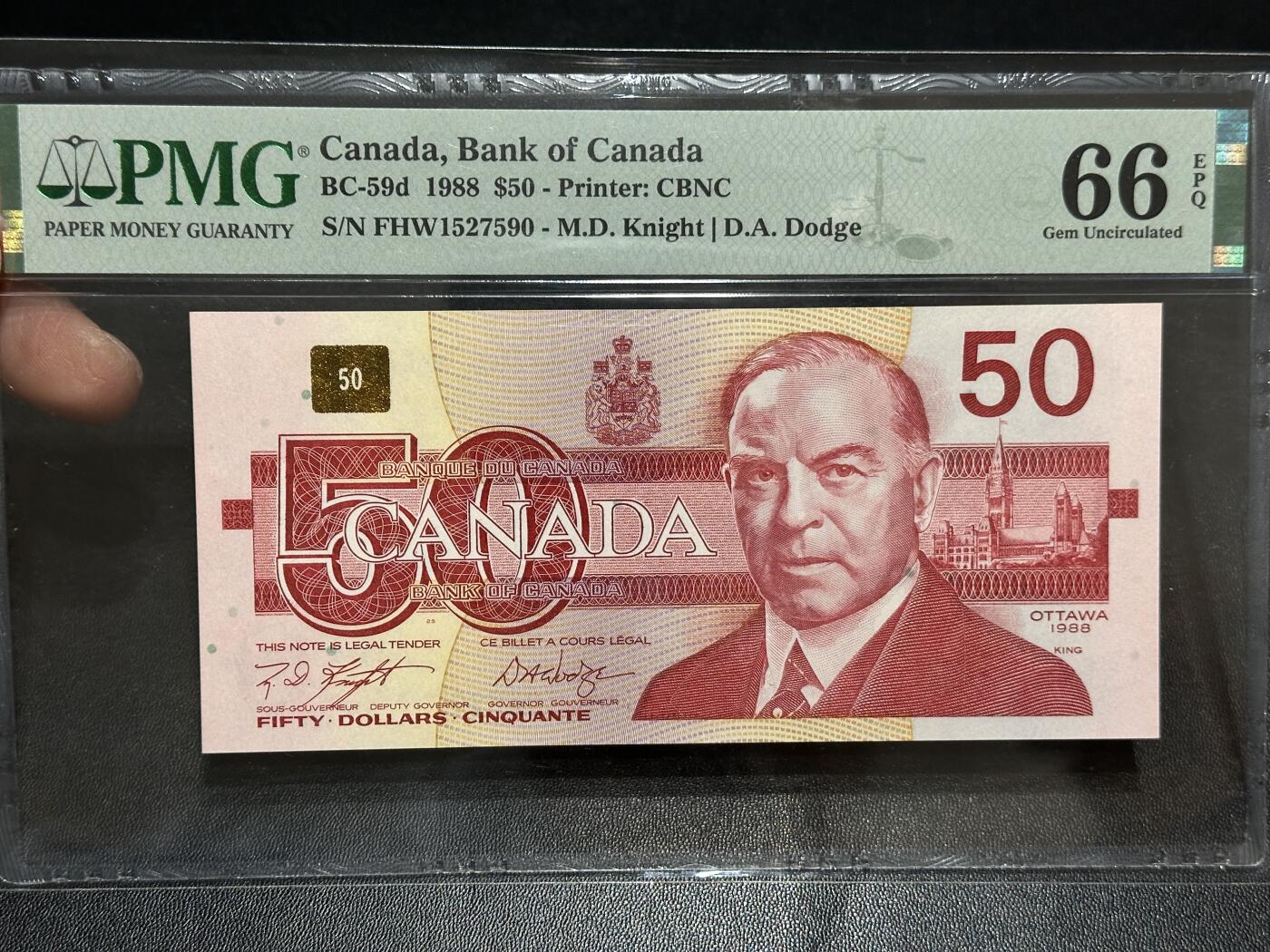 《外钞收藏家》第五百九十五期（优品场）（本平台长期征集拍品、欢迎藏友们联系合作） 1988年加拿大鸟版50加元 PMG66 尾590