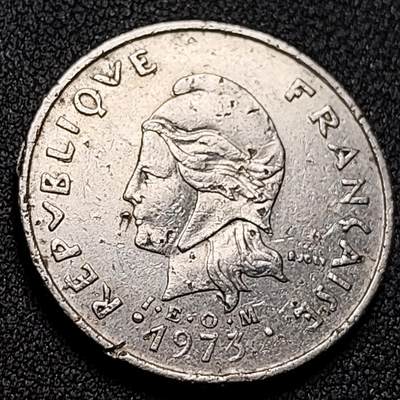 泉币菌-第150场-精品福利场 - 鲜花香草面包果 法属波利尼西亚20法郎镍制硬币 28.3毫米10.0克