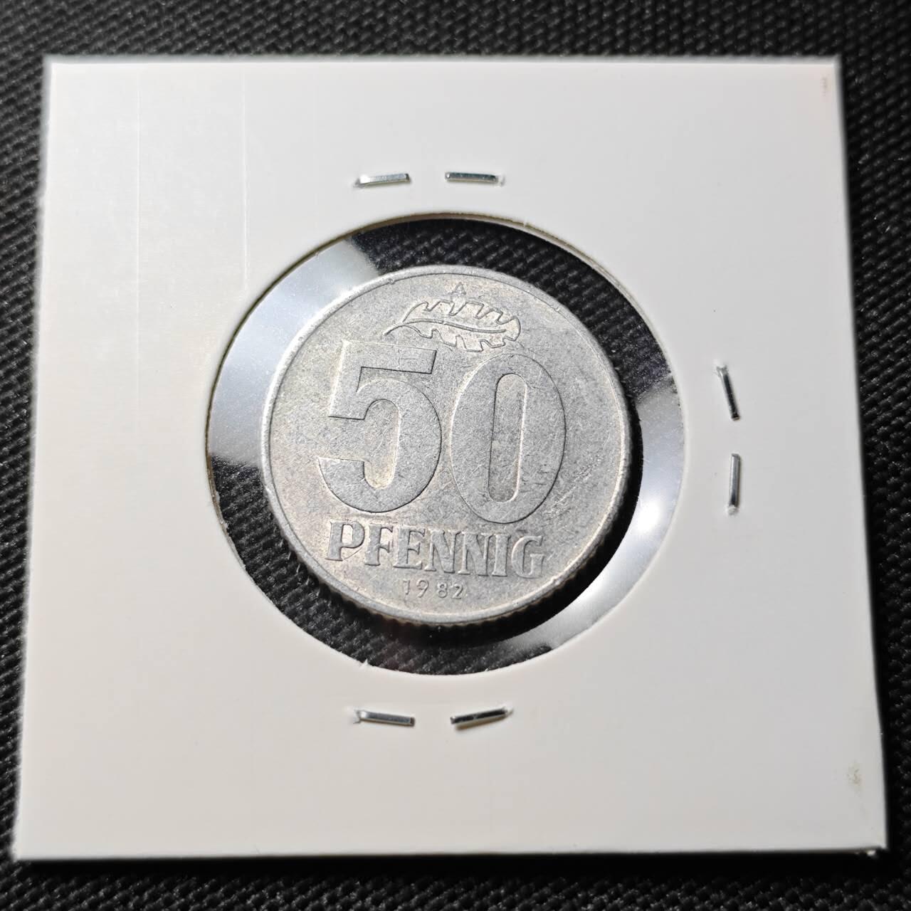 KK钱币收藏小铺 第382期  2月预留时间 周末发货 1982东德50芬尼 