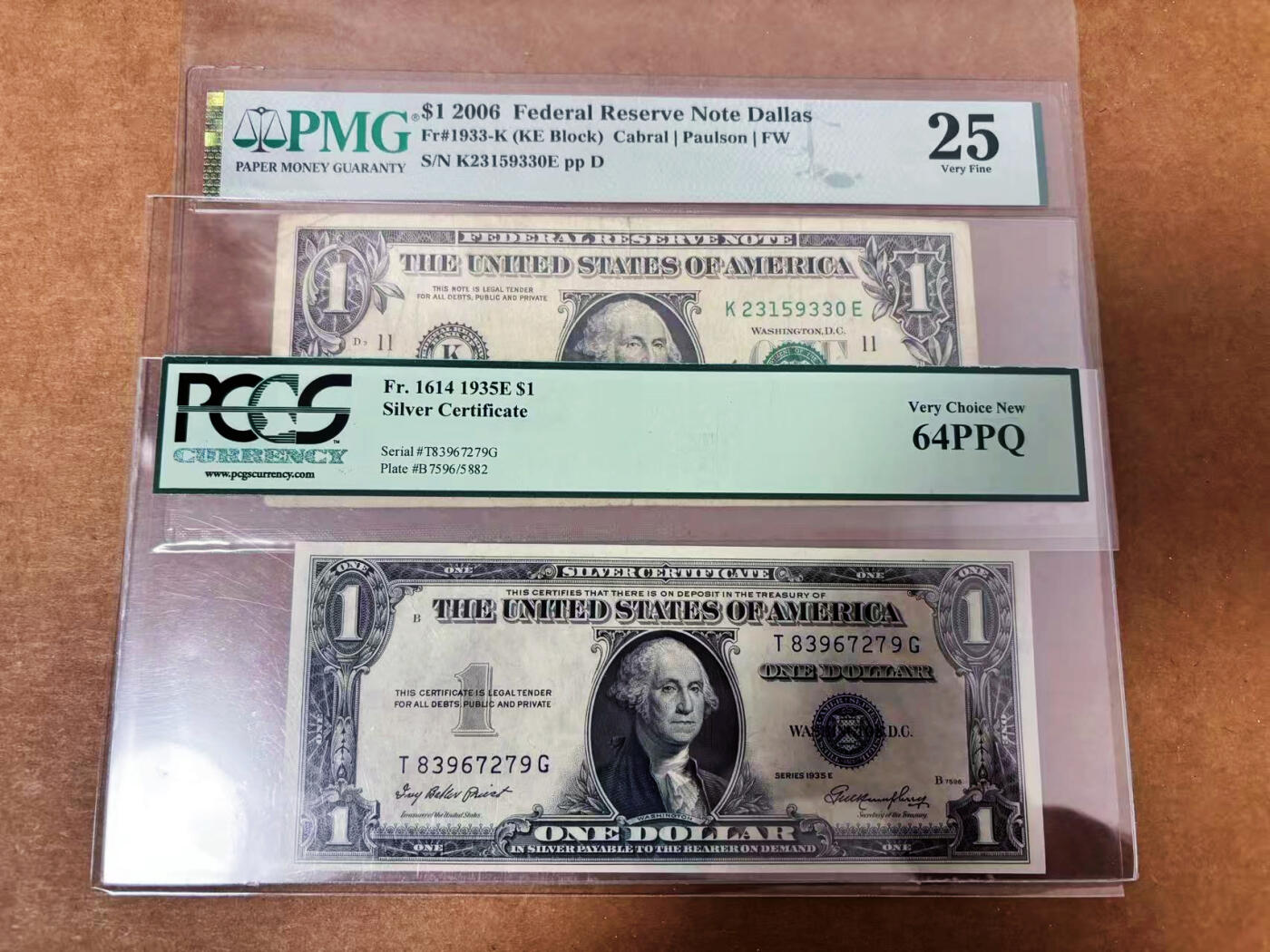 【Blue Auction】世界纸币精拍第764期——18级TOP拍卖/信誉/品质/专业/高效💫 【一组2张 含无47】美国 1935E/2006年1美金 PCGS64EPQ/PMG25
