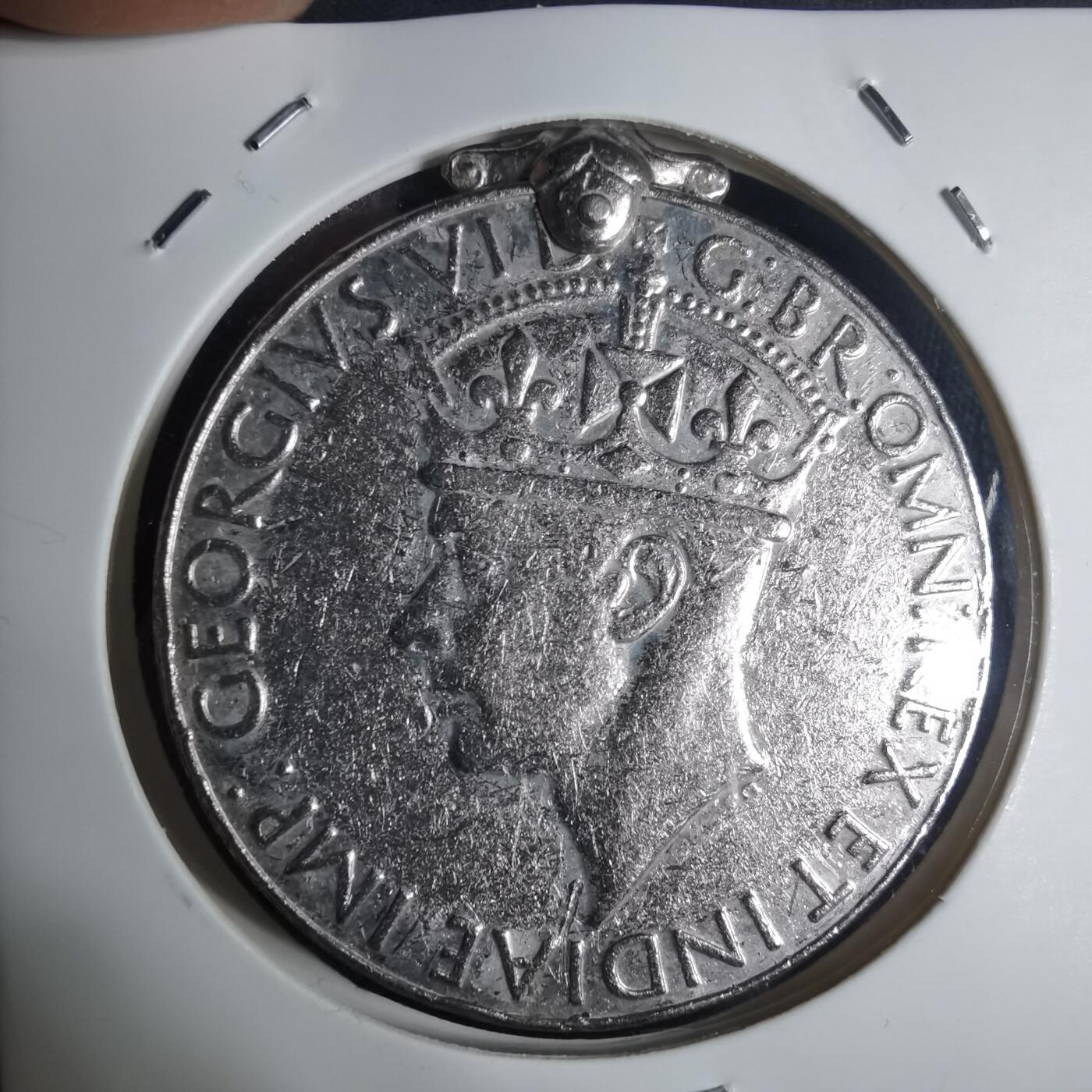 沼泽如烟--第939场 英国1945年二战纪念章