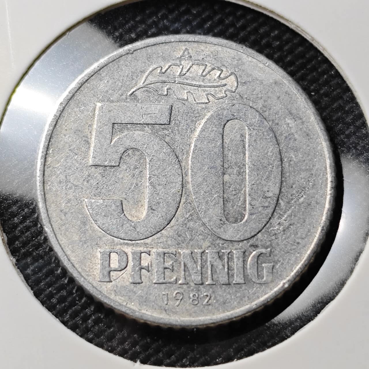 KK钱币收藏小铺 第382期  2月预留时间 周末发货 1982东德50芬尼 