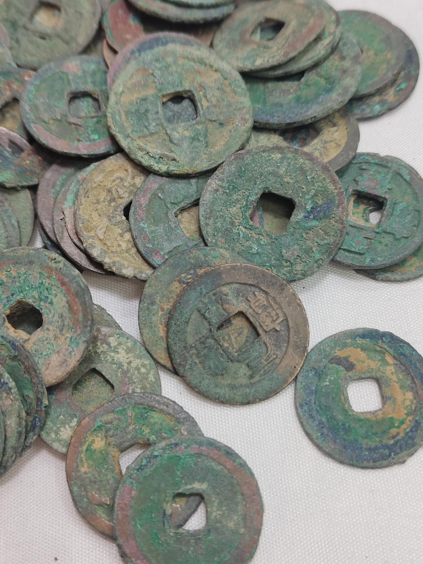 PCAI钱币  19-666  纸币证章小专场