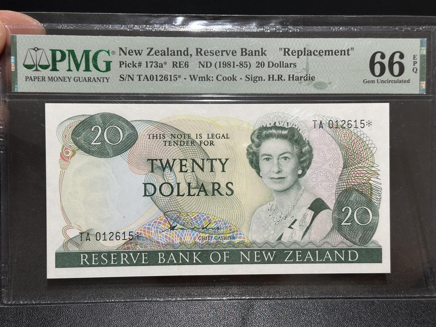 《外钞收藏家》第五百九十五期（优品场）（本平台长期征集拍品、欢迎藏友们联系合作）