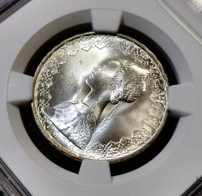 甄臻铺-世界币章拍卖（第44期）精品场拍品征集中，送拍享返佣金等优惠多多 NGC-MS66 1966年意大利500里拉，帆船少女很好看，高分卷拆，地板PL质感