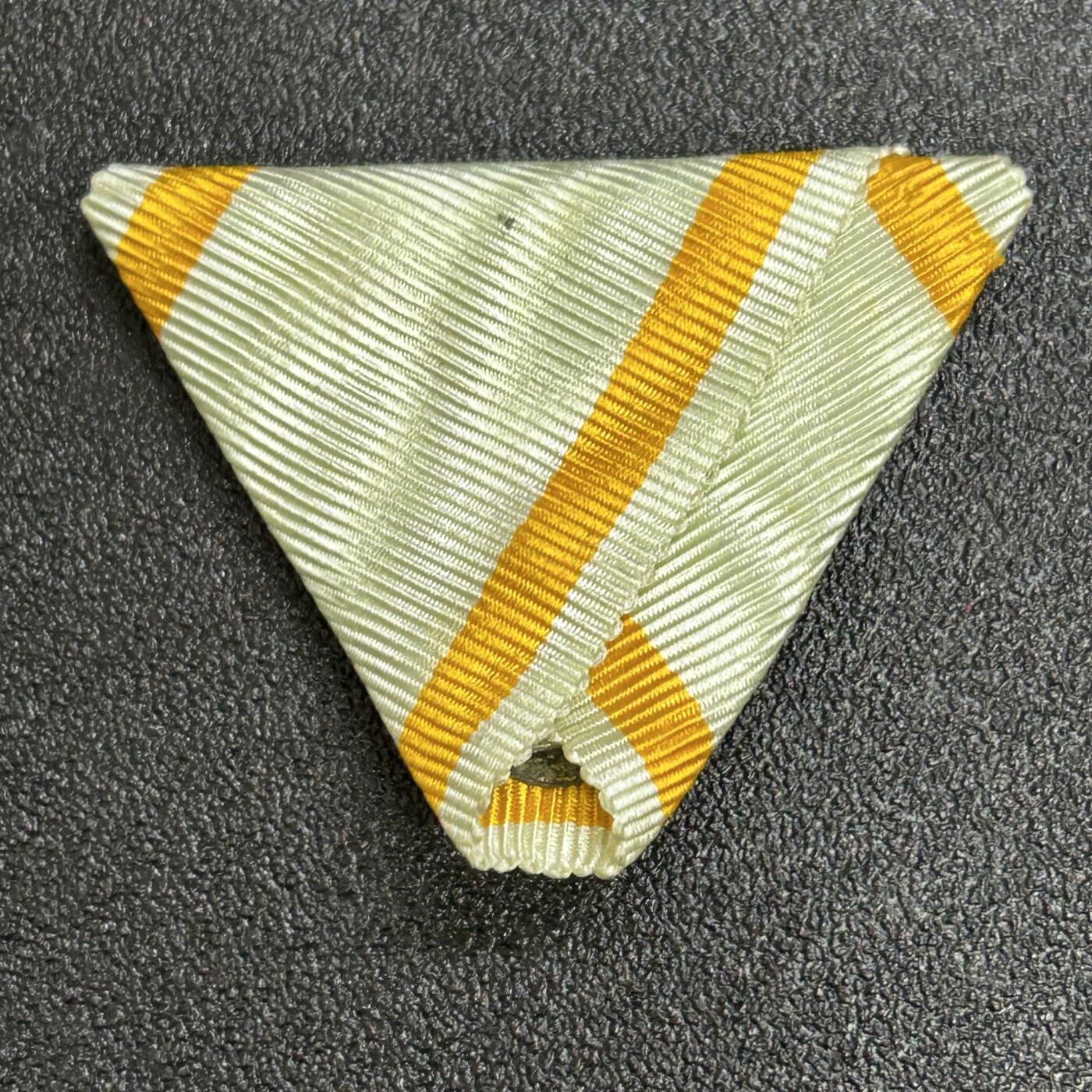 西秦中古拍卖第六十九期 不忘历史 抗战收藏 抗战时期 日本瑞宝勋章绶带