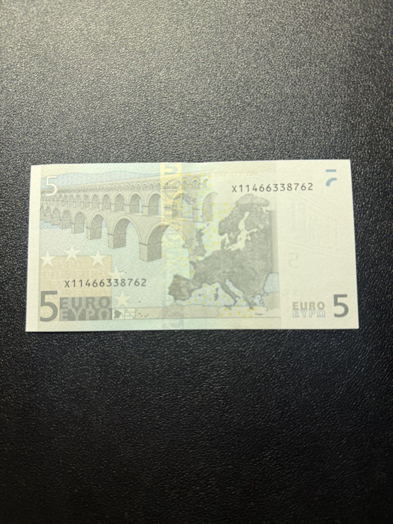 第14期 库存低价起拍 2002年一签5欧 德国版 全新unc