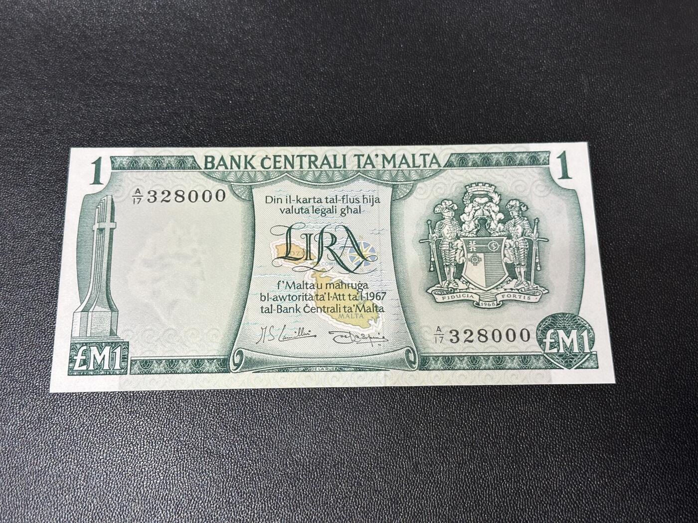 《外钞收藏家》第五百九十五期（优品场）（本平台长期征集拍品、欢迎藏友们联系合作）