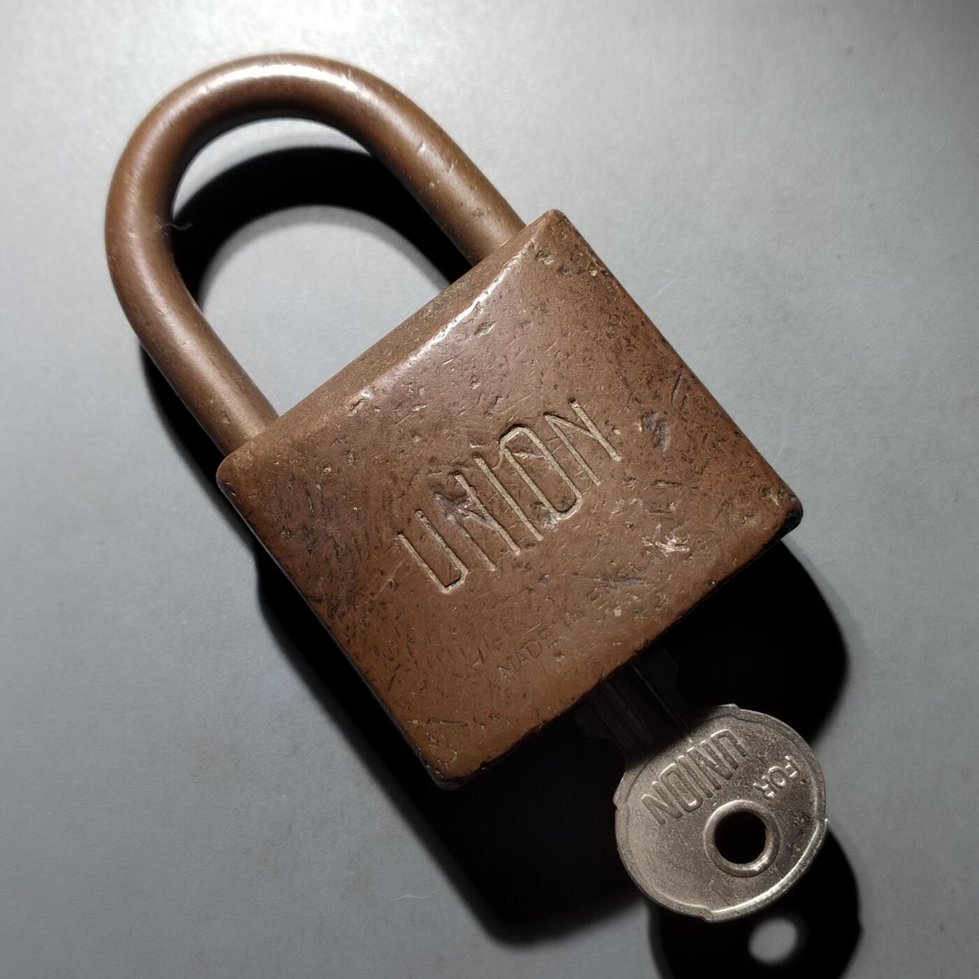 PCAI钱币  19-666  纸币证章小专场