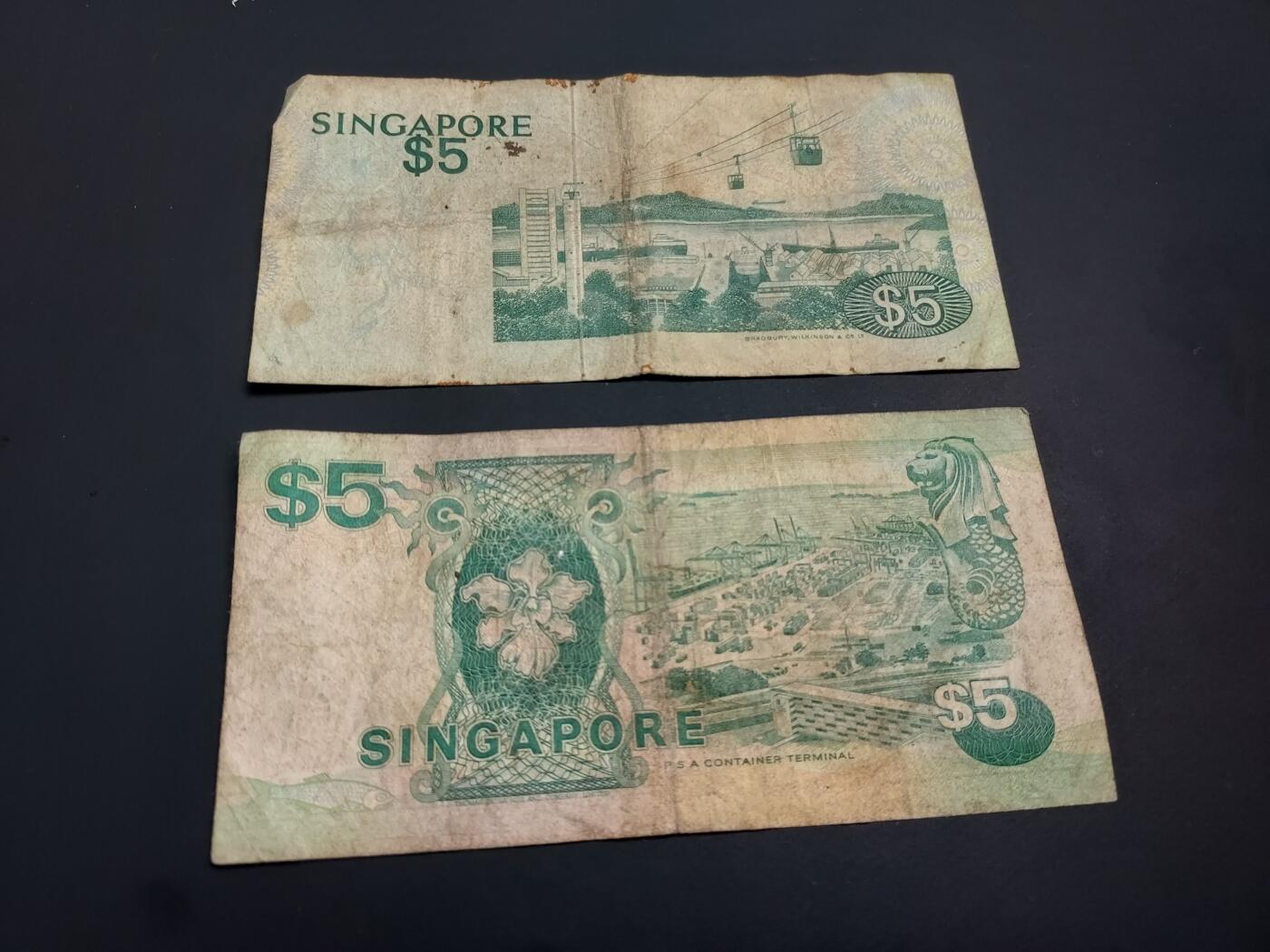 博彦收藏    12月22日 8点 钱币专场 全场包邮 新加坡 旧版5元 2张 流通品